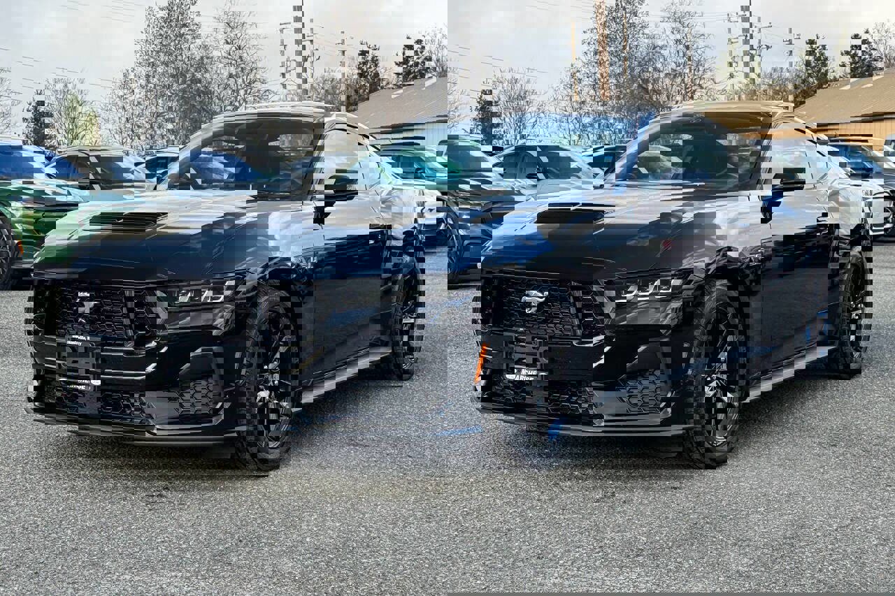 Used 2025 Ford Mustang GT image 13