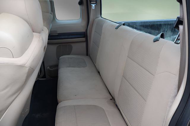 Used 2006 Ford F250 XLT image 13