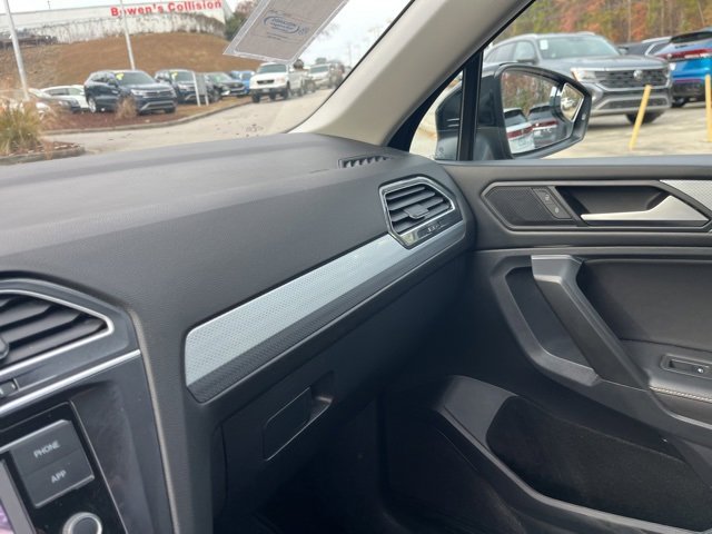 Used 2023 Volkswagen Tiguan S image 27