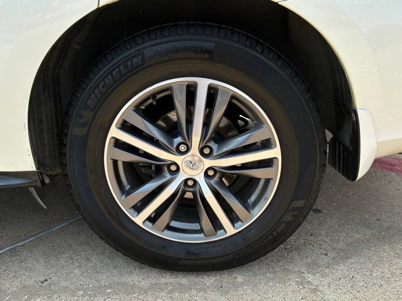 Used 2020 INFINITI QX60 Pure FWD image 9