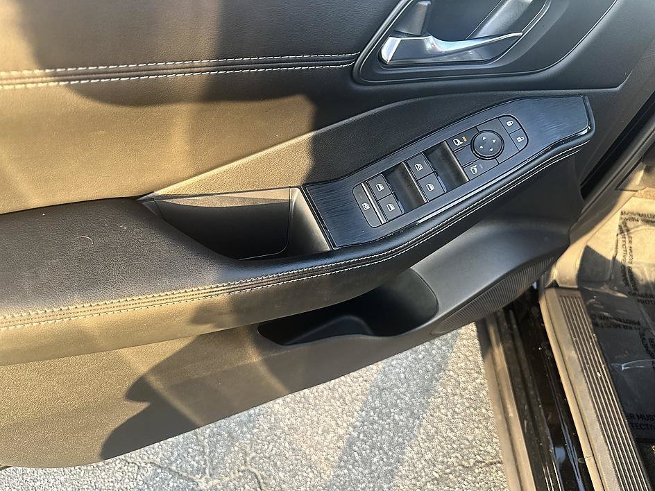 Certified 2023 Nissan Rogue SV w/ SV Premium B Package FWD image 15