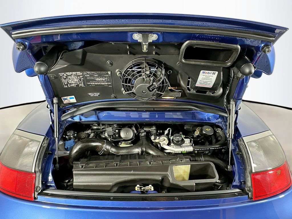 Used 2004 Porsche 911 Turbo AWD/4WD image 17