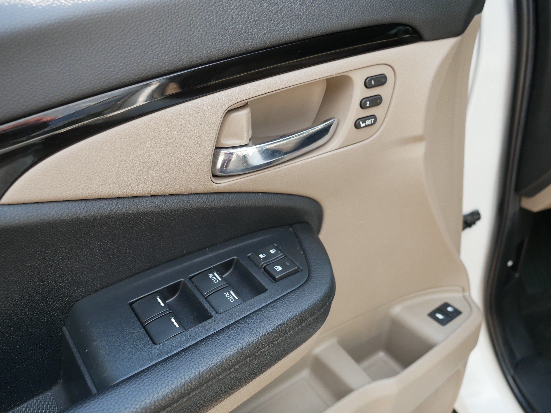 Used 2021 Honda Pilot Touring image 19