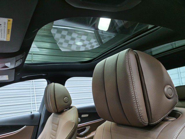 Used 2021 Mercedes-Benz E 350 4MATIC Sedan image 19