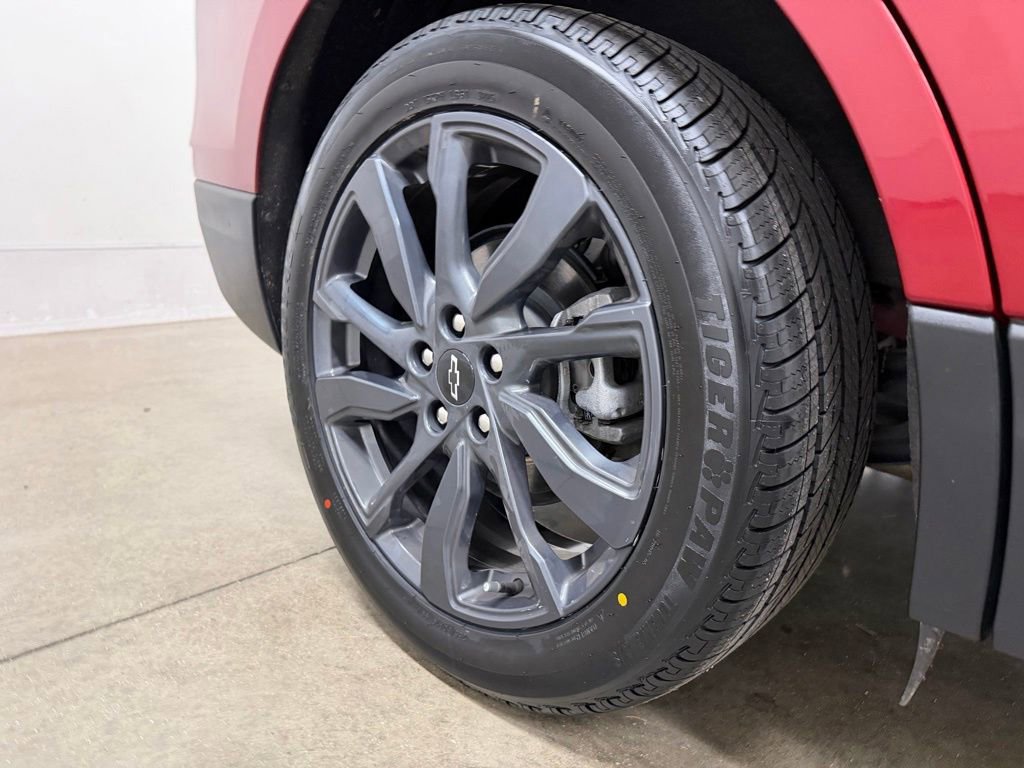 Certified 2024 Chevrolet Equinox RS w/ RS Leather Package FWD image 14