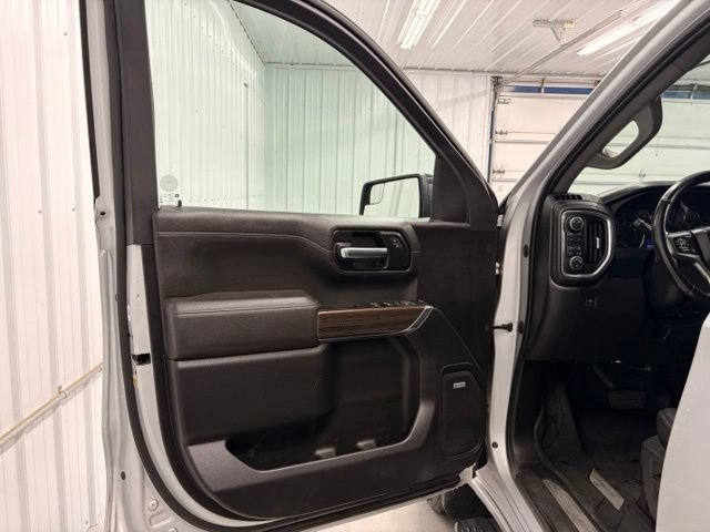 Used 2022 Chevrolet Silverado 1500 RST w/ Convenience Package II AWD/4WD image 14
