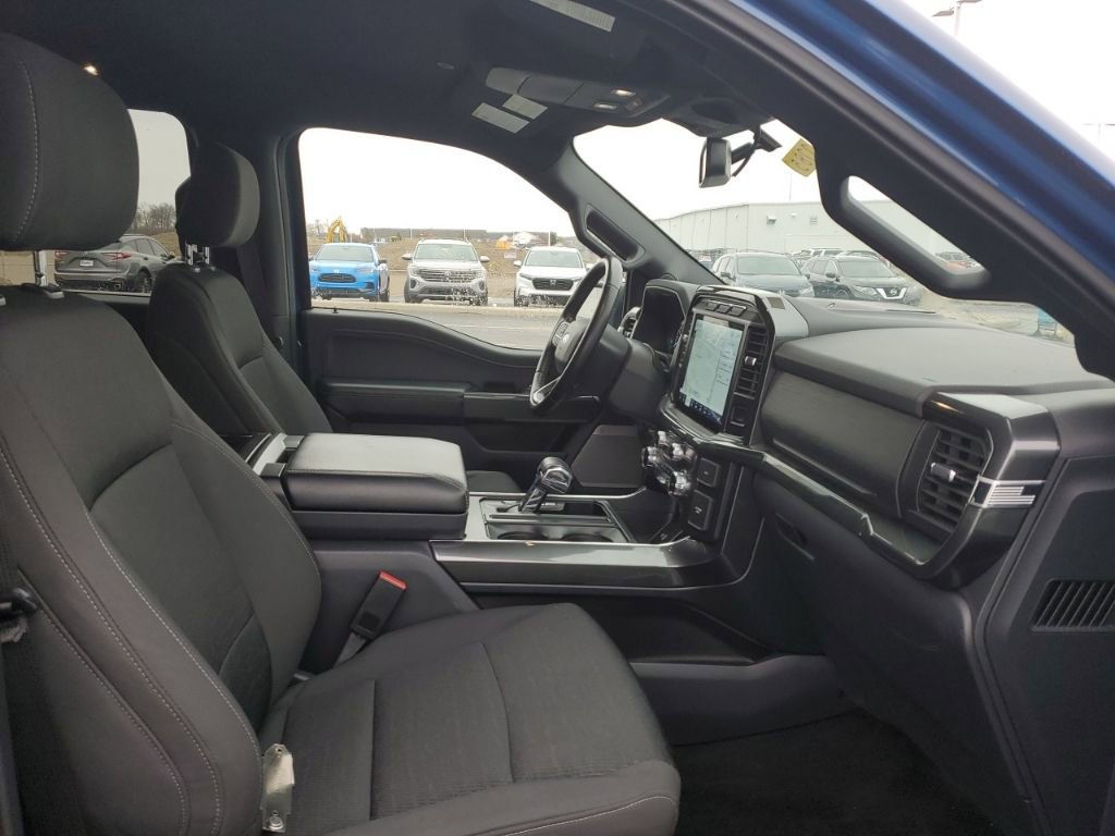 Used 2022 Ford F150 XLT w/ Equipment Group 302A High image 32