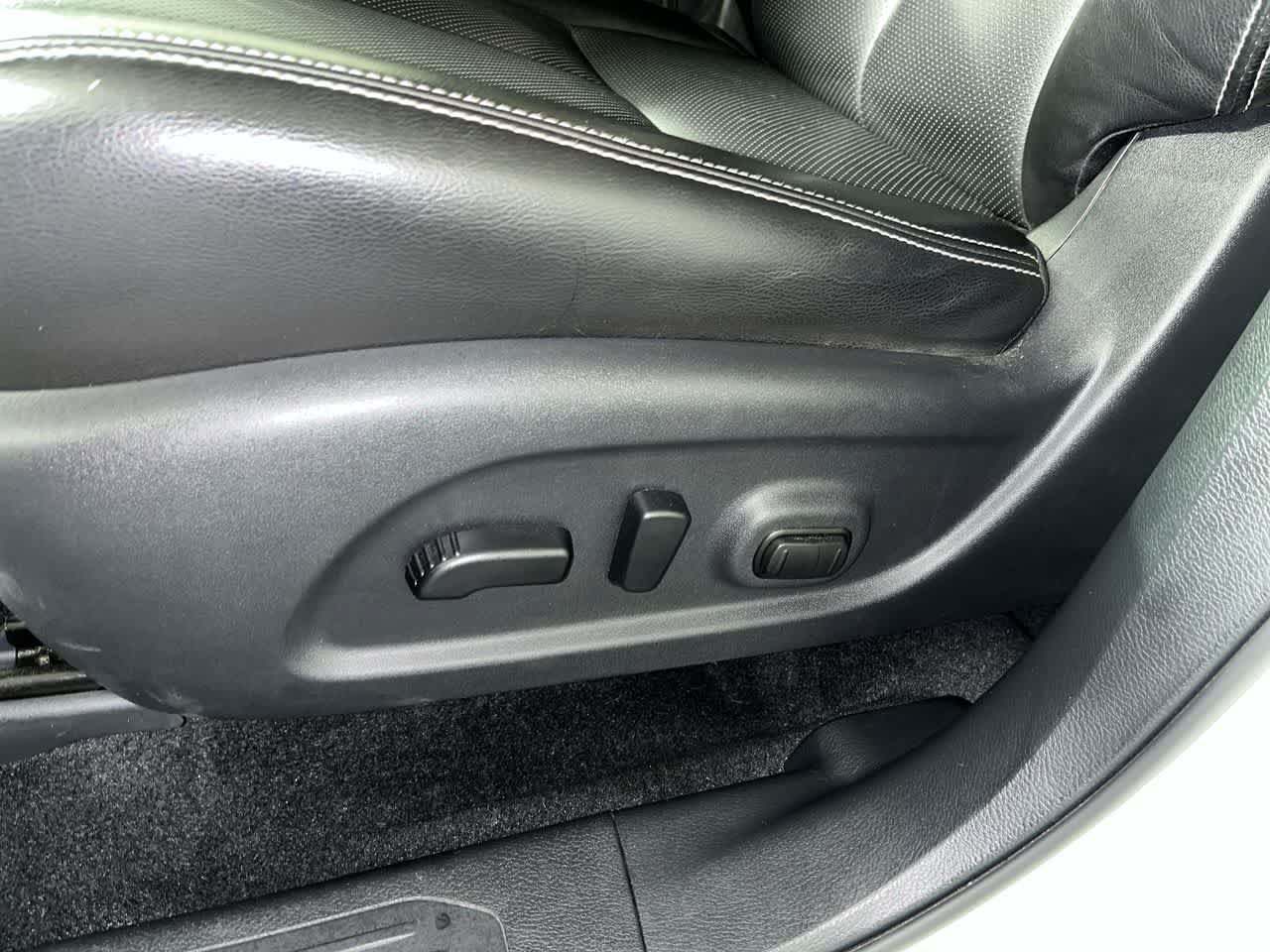 Used 2024 Nissan Murano SL AWD/4WD image 14