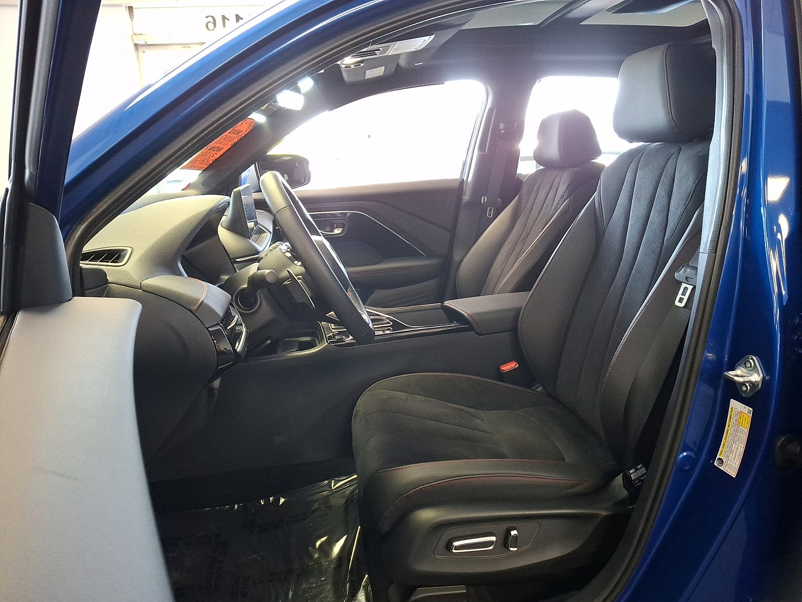 Certified 2025 Acura ADX A-Spec AWD/4WD image 13