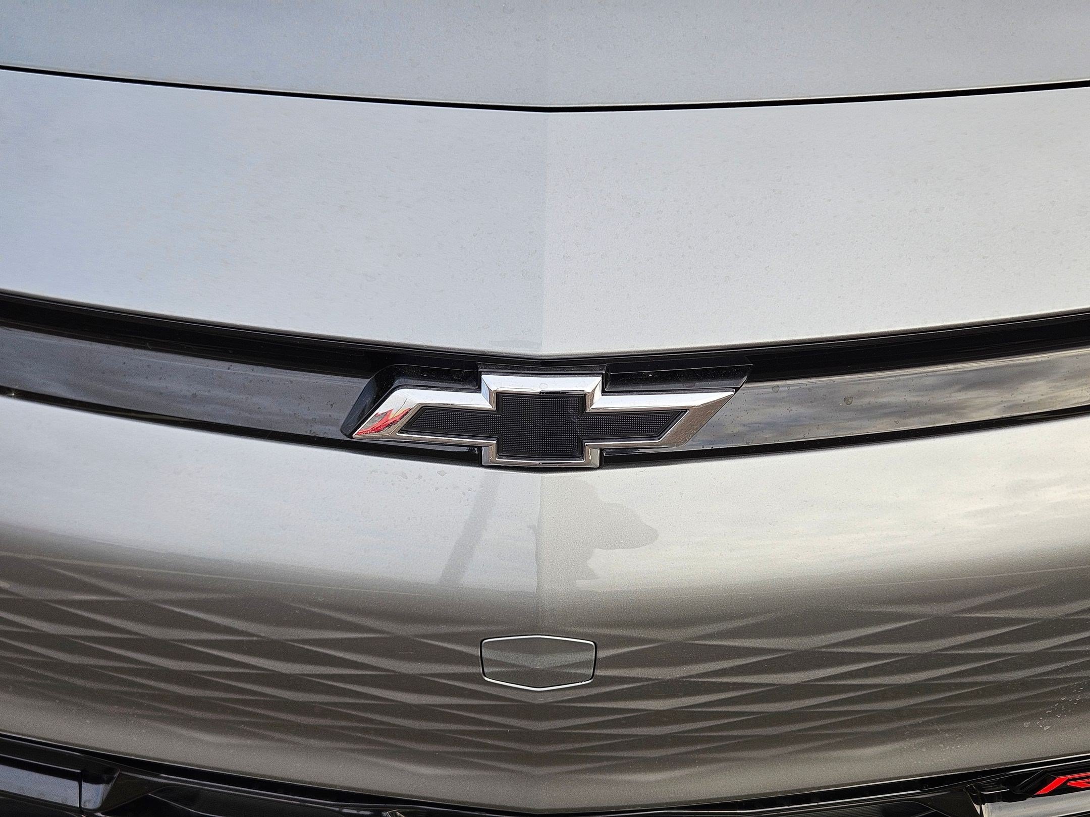 New 2027 Chevrolet Bolt RS FWD image 9