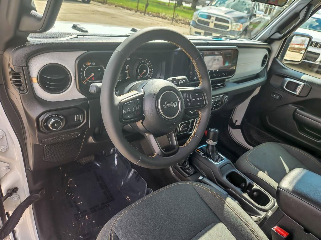Used 2024 Jeep Wrangler Sport S AWD/4WD image 9