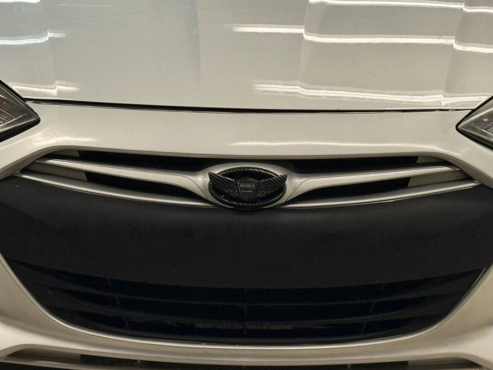 Used 2013 Hyundai Genesis 3.8 image 5