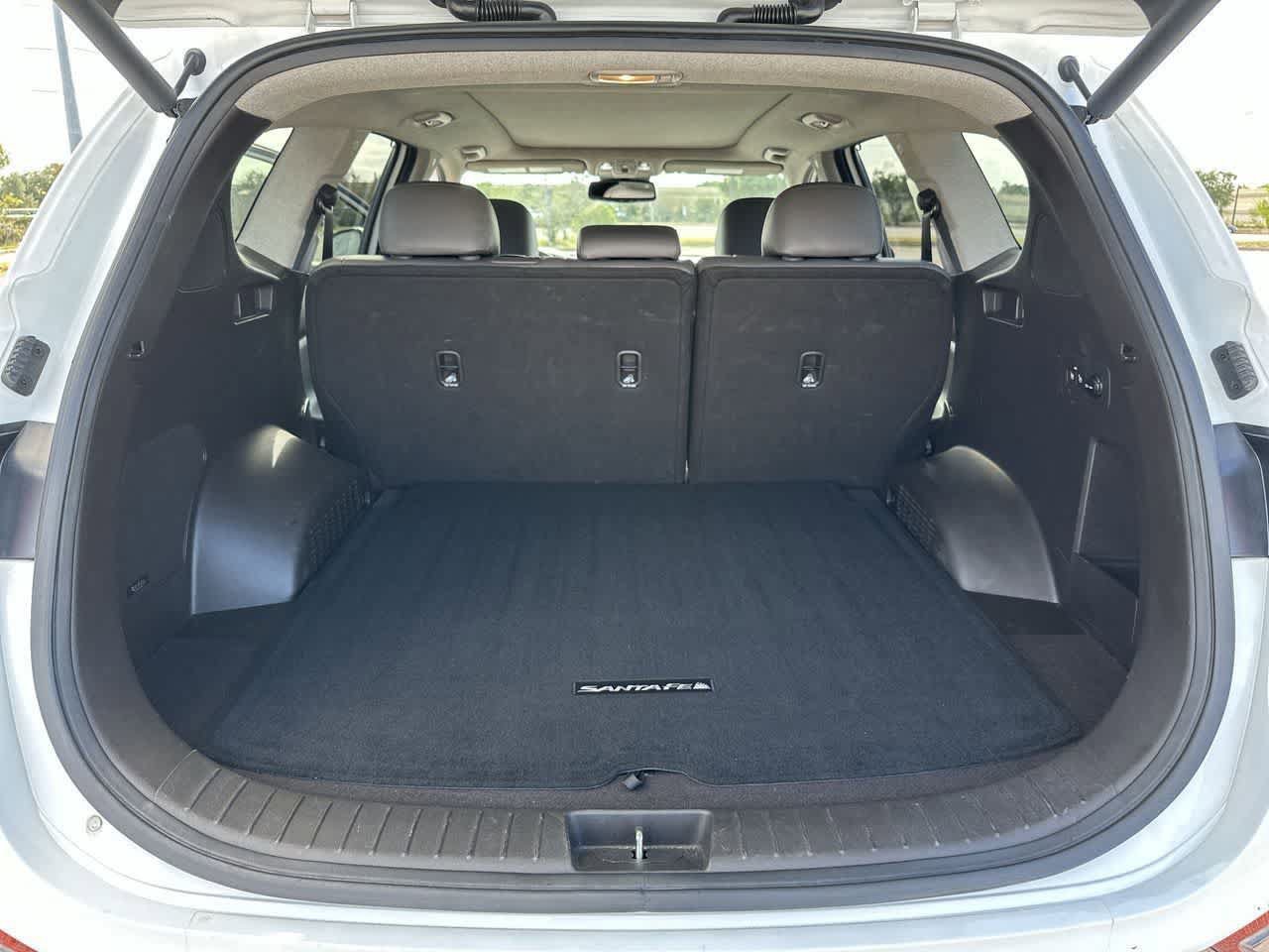 Used 2020 Hyundai Santa Fe Limited FWD image 28