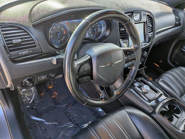 Used 2017 Chrysler 300 S image 10