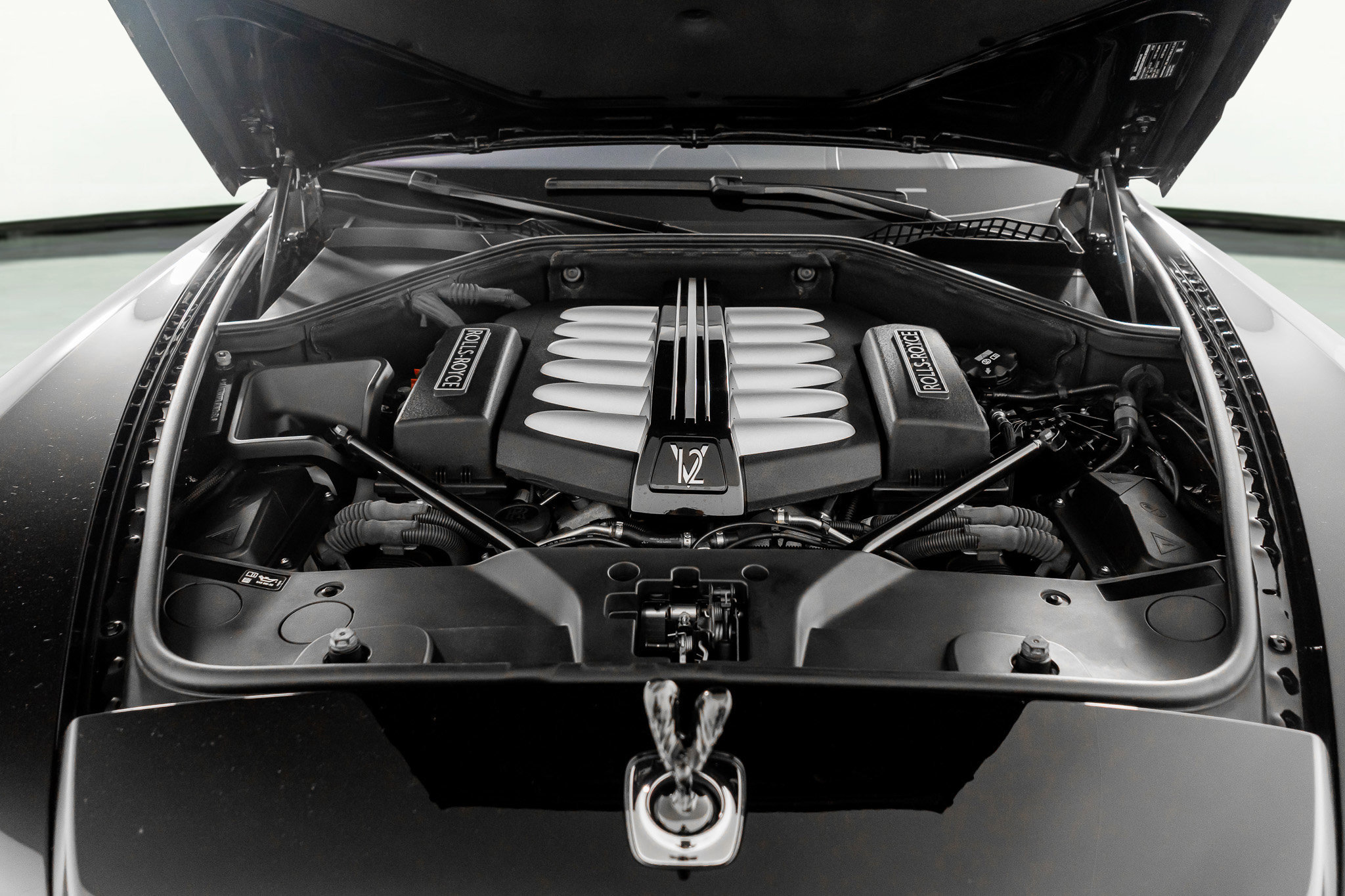 Used 2020 Rolls-Royce Wraith RWD image 54