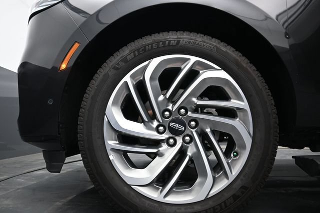 Used 2025 Lincoln Navigator Reserve AWD/4WD image 23