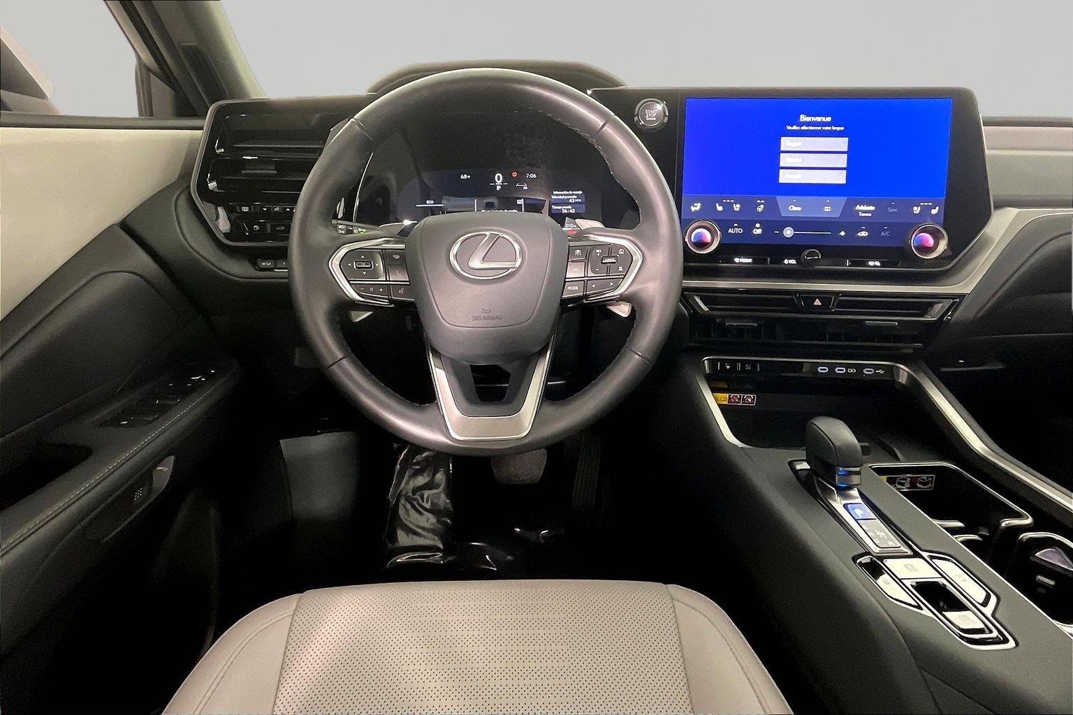 Used 2024 Lexus TX 350 FWD w/ Technology Package image 8