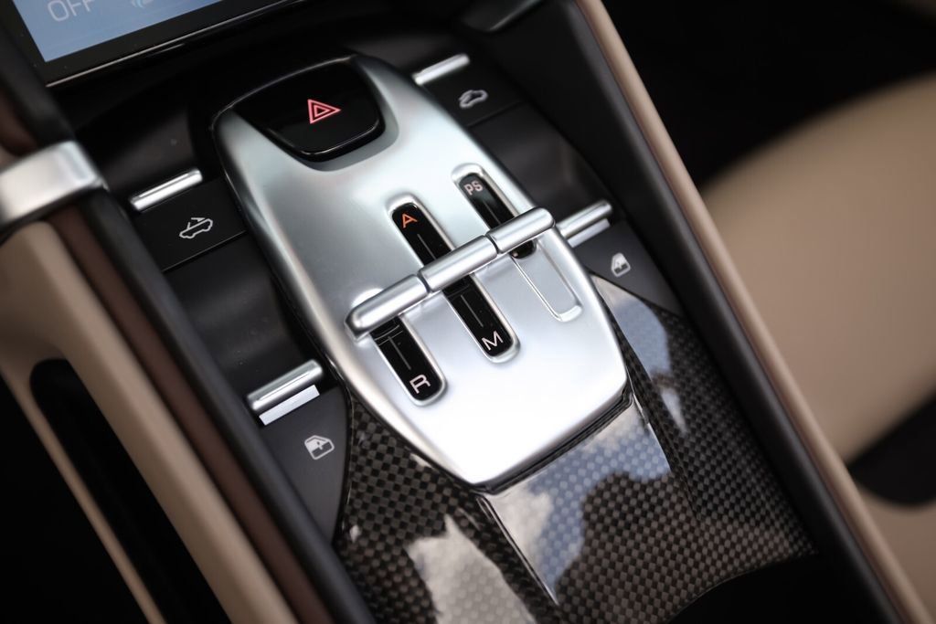 Certified 2024 Ferrari Roma Spider image 33