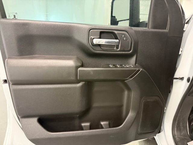 Used 2020 GMC Sierra 2500 4x4 Crew Cab w/ Convenience Package image 10