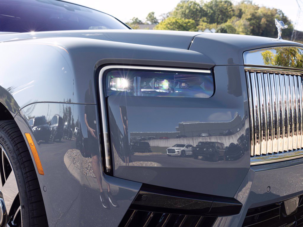 New 2027 Rolls-Royce Cullinan AWD/4WD image 16