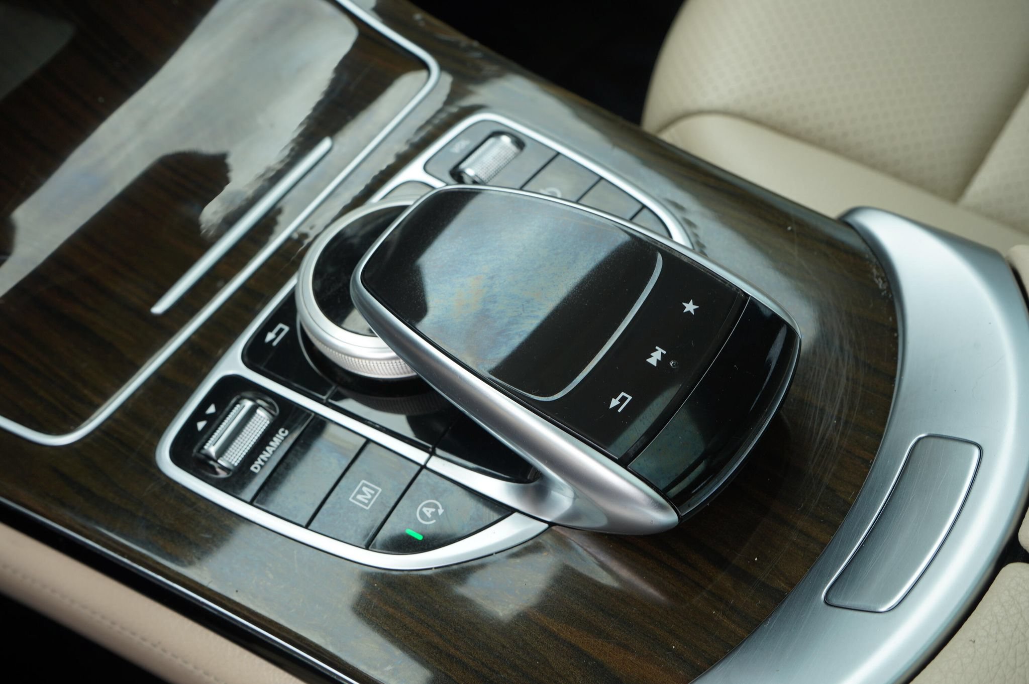 Used 2017 Mercedes-Benz GLC 300 image 18