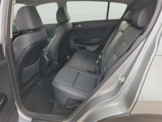 Used 2022 Kia Sportage EX w/ EX Technology Package image 7