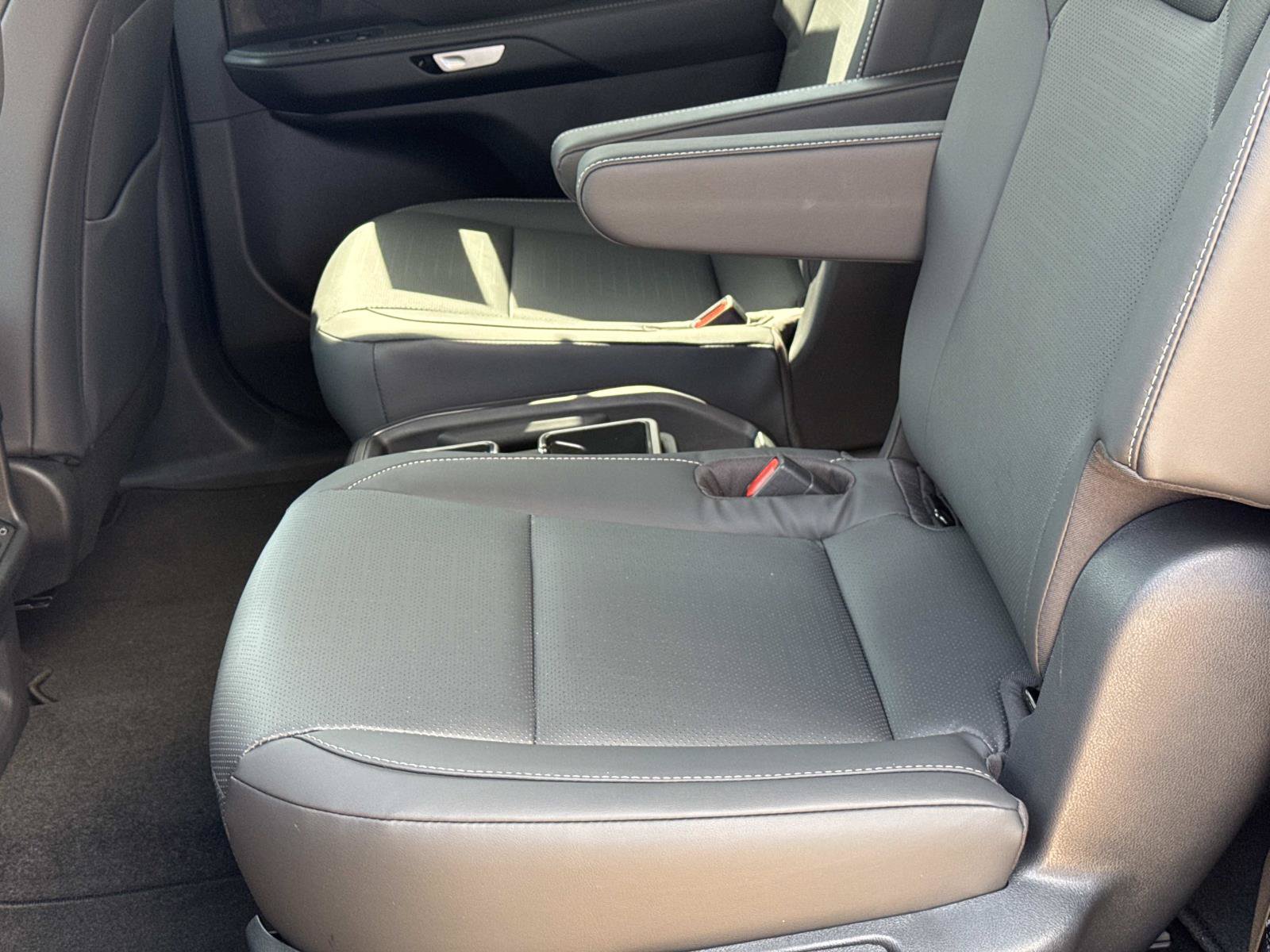 New 2026 Lexus TX 500h AWD image 17