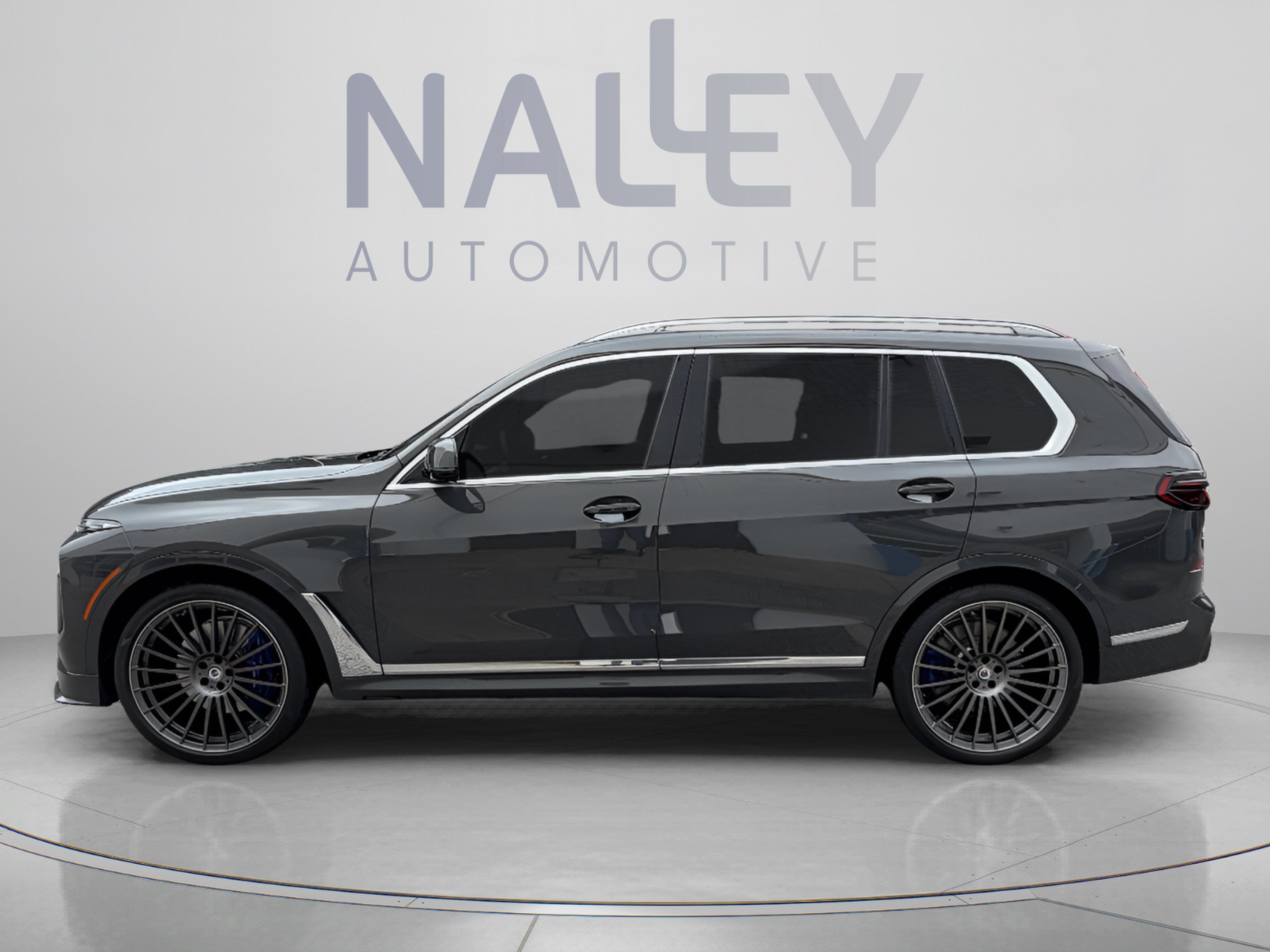 Used 2026 BMW ALPINA XB7 AWD/4WD image 2