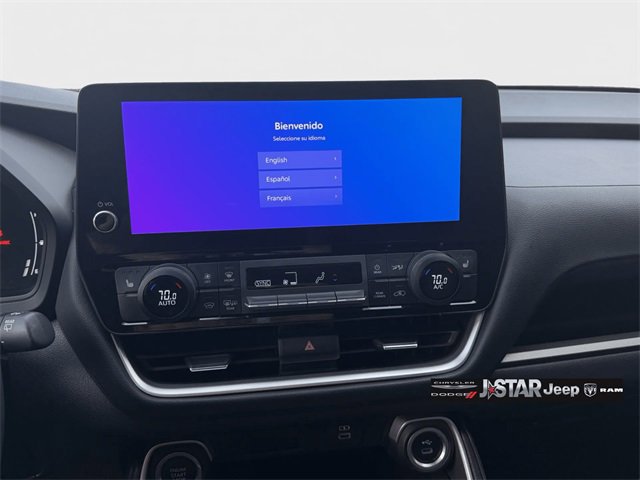 Used 2024 Toyota Grand Highlander XLE image 12