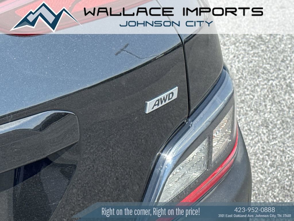 Used 2022 Hyundai Kona SEL w/ Convenience Package AWD/4WD image 12