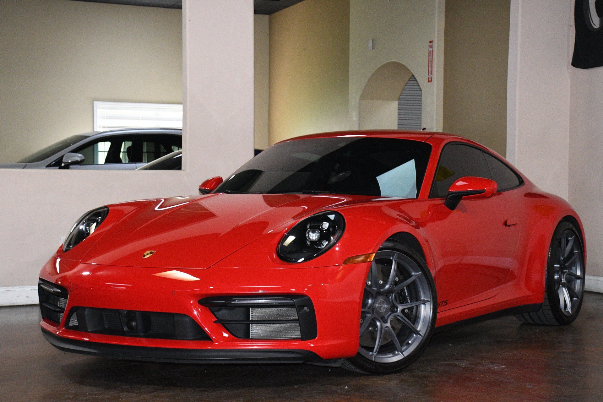 Used 2022 Porsche 911 Carrera GTS RWD image 4