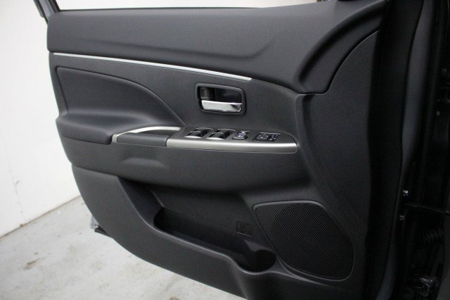 New 2026 Mitsubishi Outlander Sport SE image 15