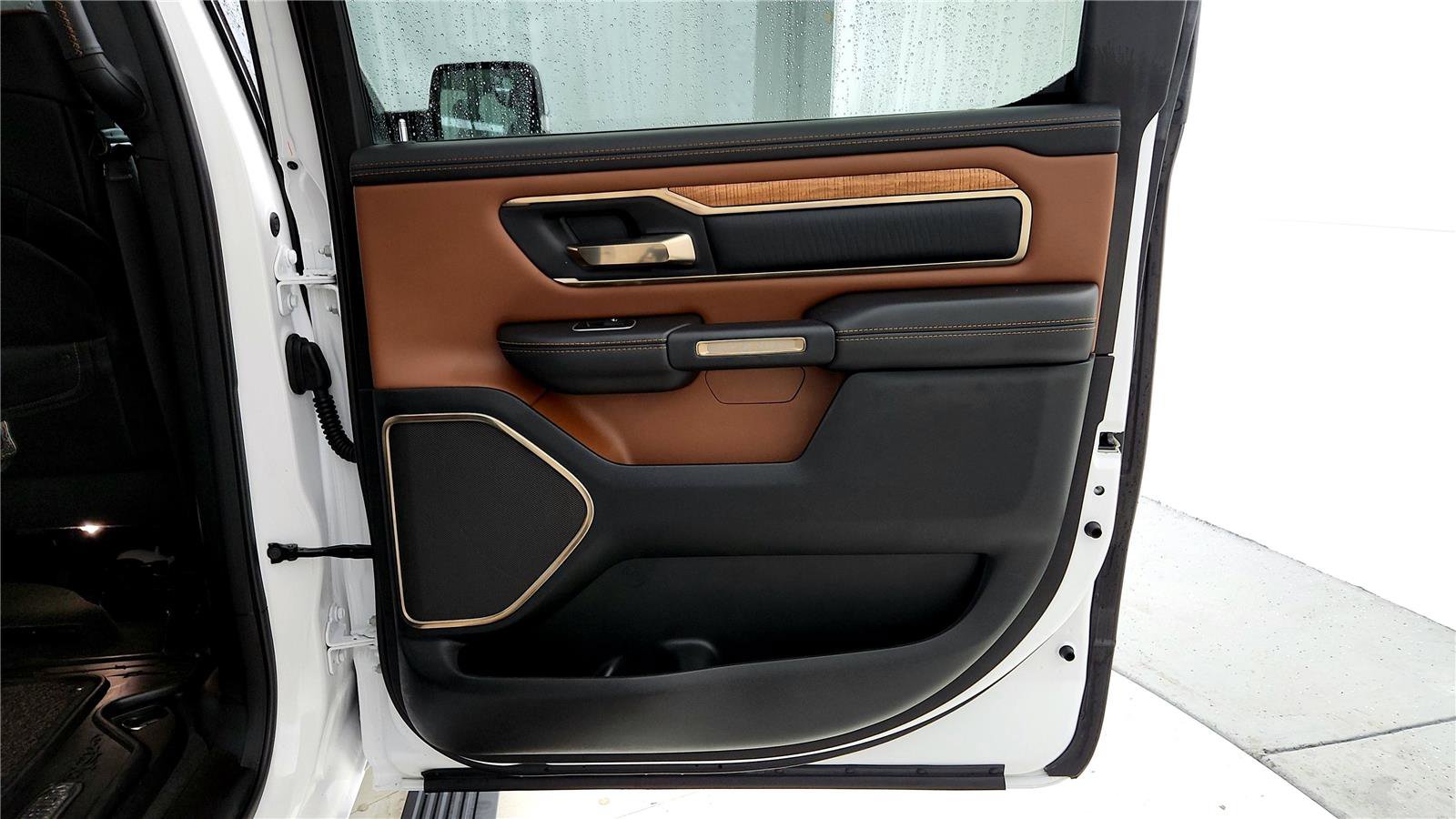 Used 2022 RAM 1500 Limited image 19