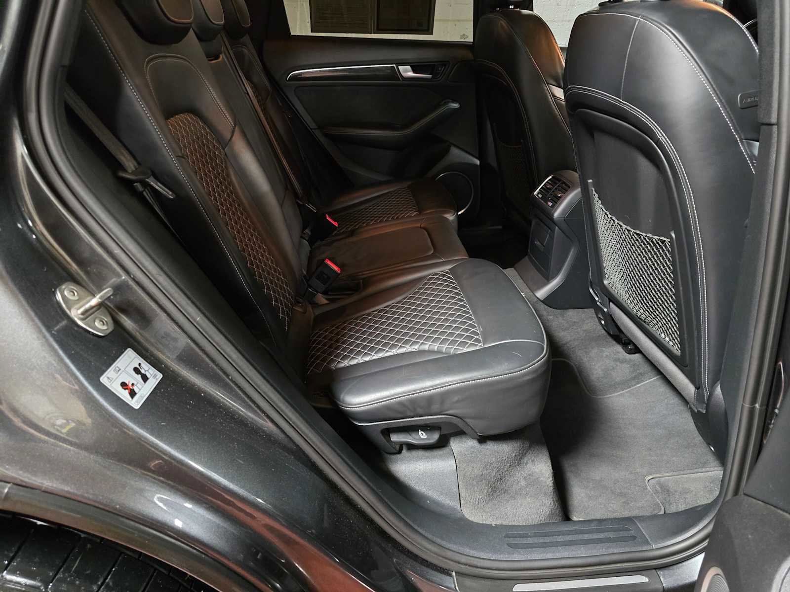 Used 2016 Audi SQ5 Premium Plus w/ Technology Package image 14