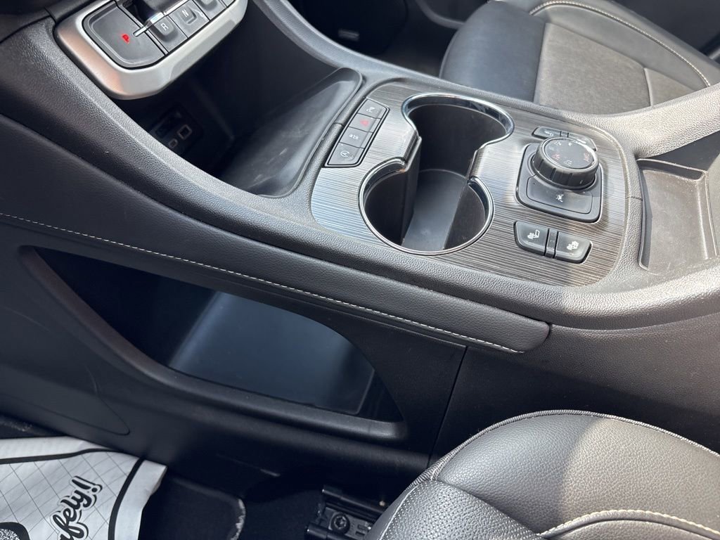 Certified 2023 GMC Acadia SLT w/ Elevation Edition AWD/4WD image 28