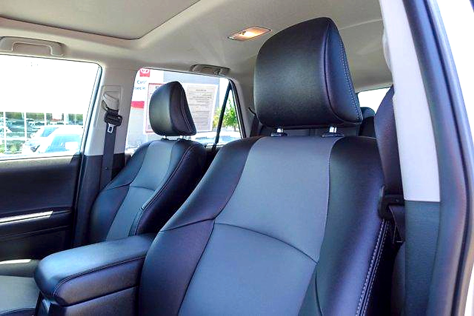 Used 2023 Toyota 4Runner SR5 Premium w/ Moonroof Package AWD/4WD image 10