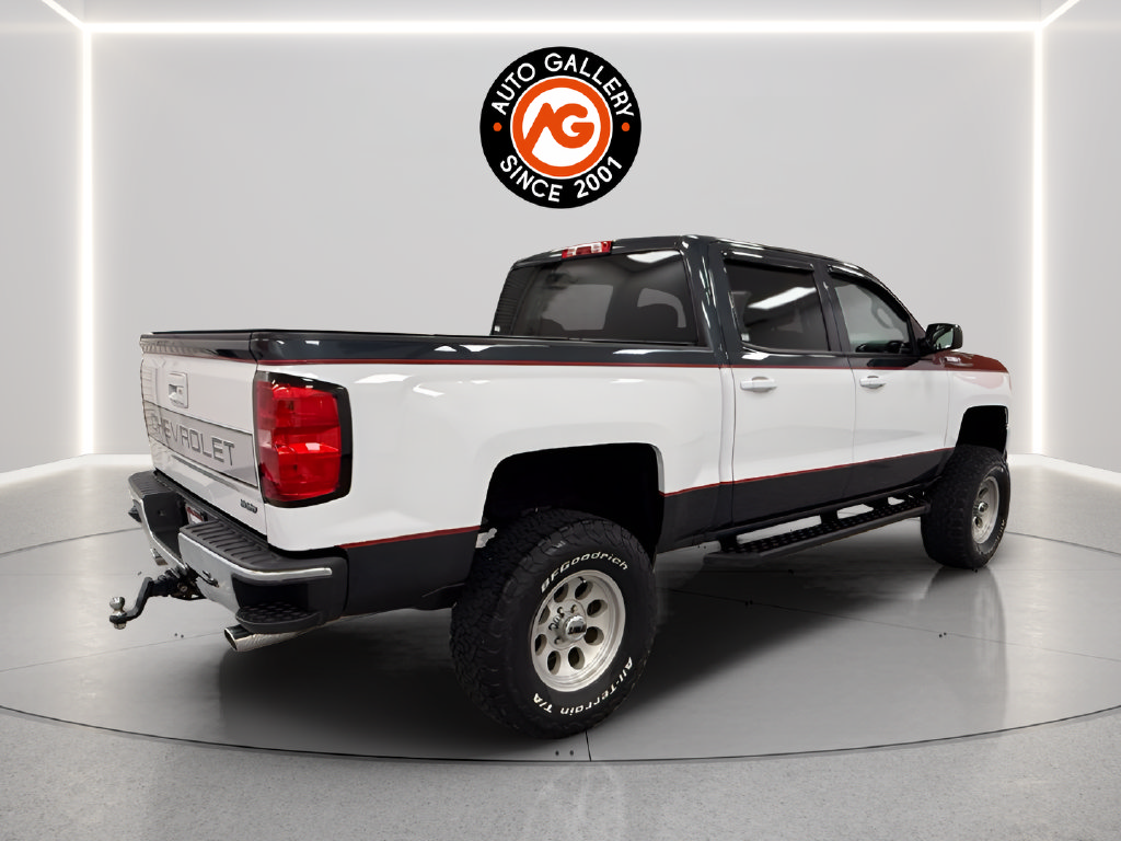 Used 2018 Chevrolet Silverado 1500 LT AWD/4WD image 8