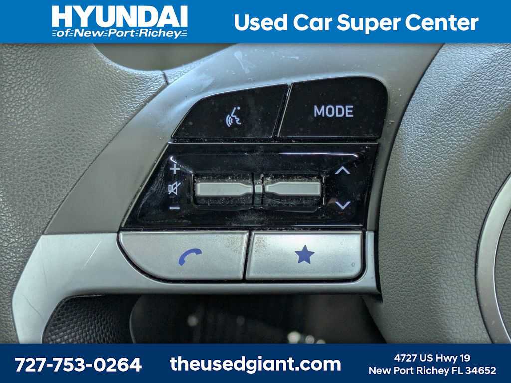 Certified 2024 Hyundai Elantra SEL FWD image 25