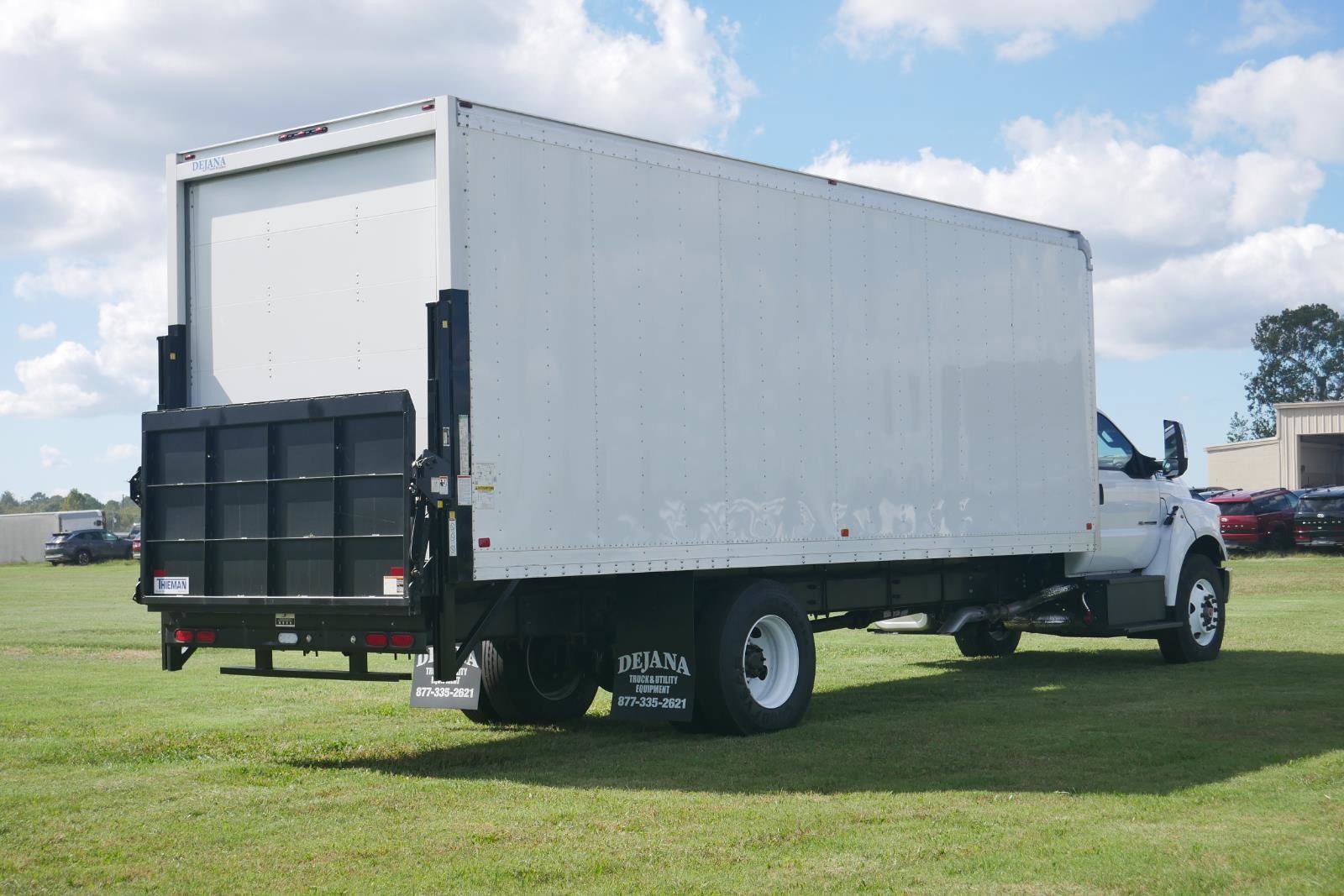 New 2025 Ford F750 2WD Regular Cab Super Duty image 5