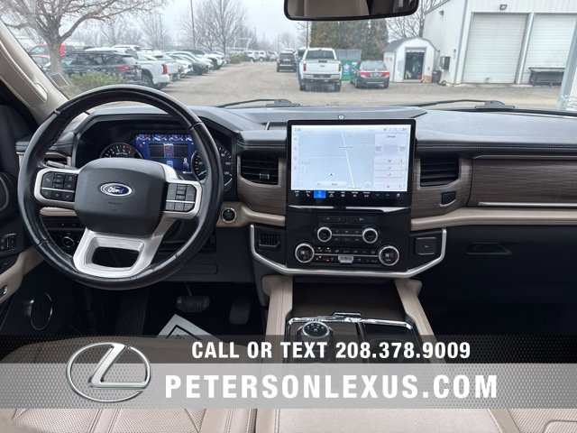 Used 2023 Ford Expedition Max Limited image 15