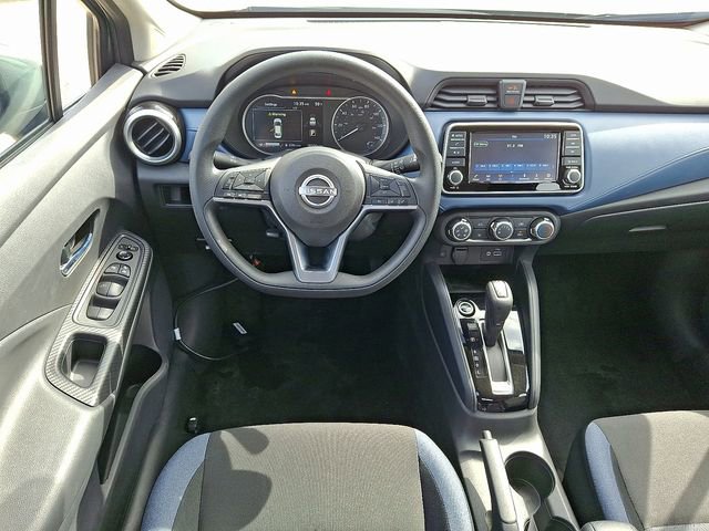 Used 2025 Nissan Versa SV FWD image 12