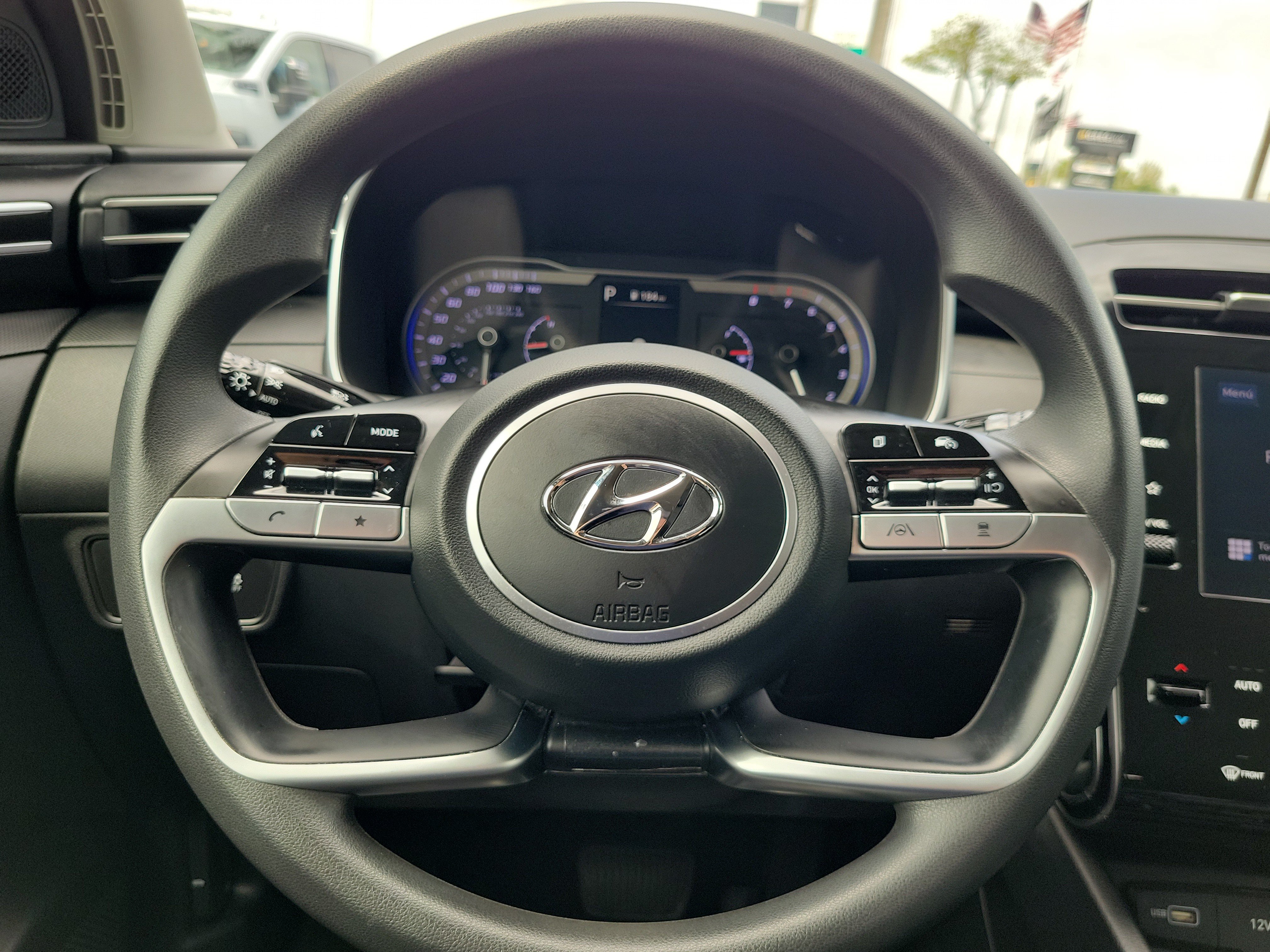 Used 2024 Hyundai Tucson SEL FWD image 19