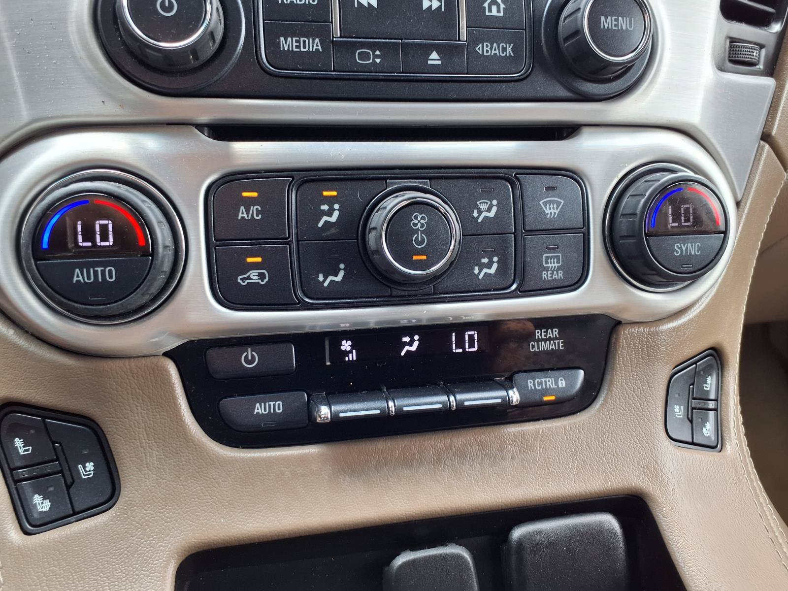 Used 2018 GMC Yukon SLT RWD image 7