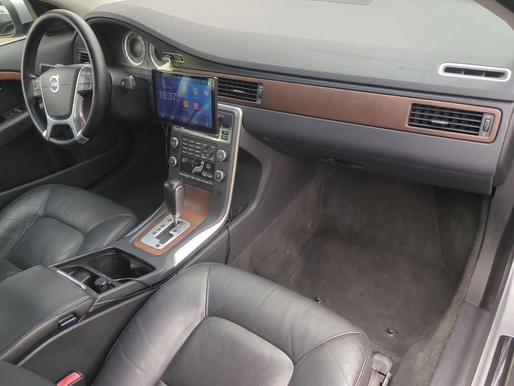 Used 2011 Volvo S80 3.2 image 29
