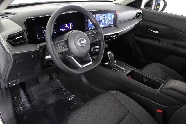 Certified 2026 Nissan Kicks SV w/ Cold Weather Package FWD image 19