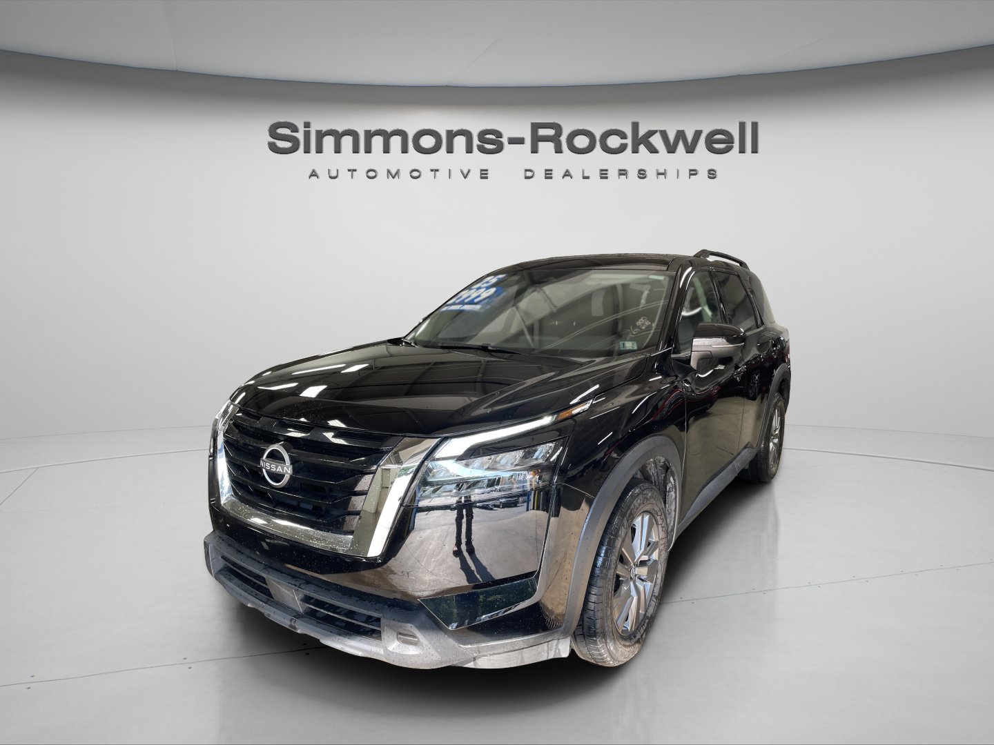 Used 2025 Nissan Pathfinder SV