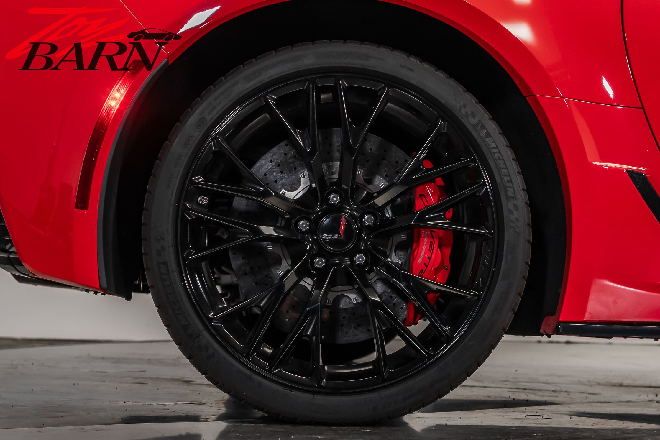 Used 2016 Chevrolet Corvette Z06 w/ 3LZ Preferred Equipment Group image 24