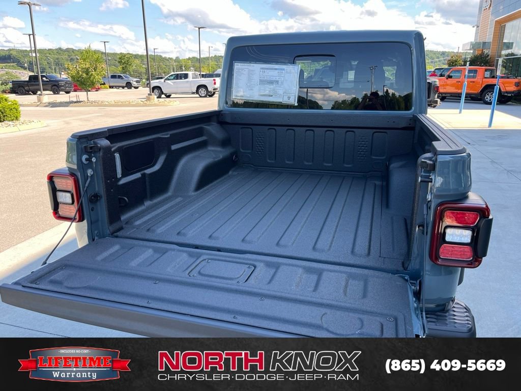 New 2026 Jeep Gladiator Rubicon AWD/4WD image 19