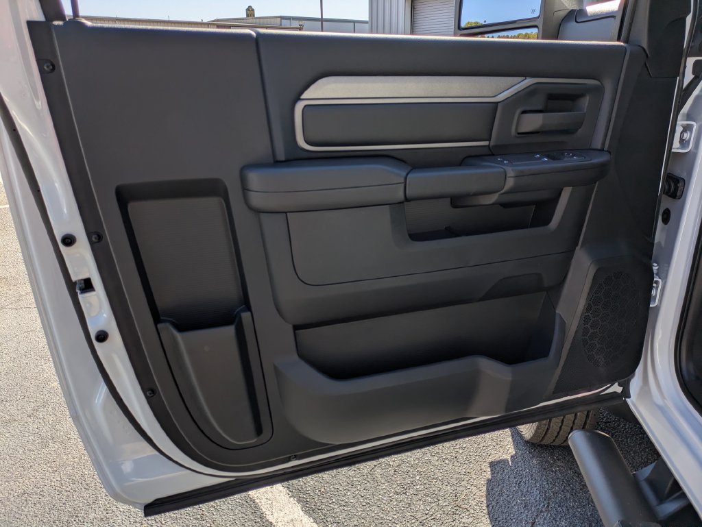 New 2026 RAM 4500 Tradesman AWD/4WD image 11