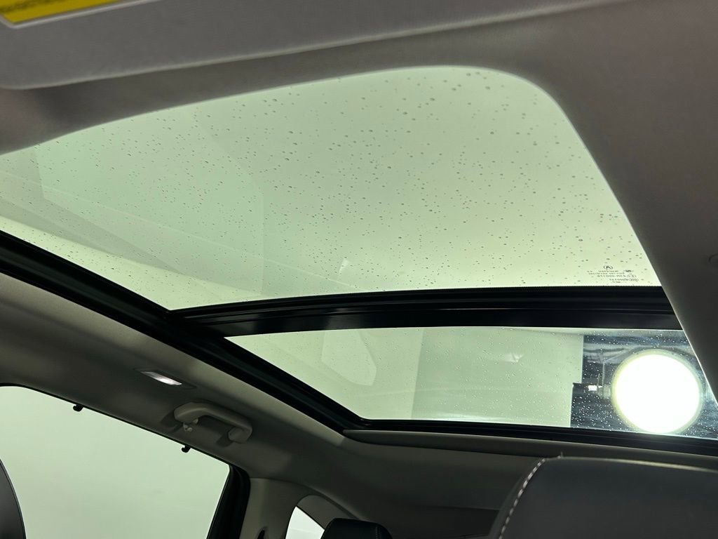 Used 2023 Acura MDX SH-AWD w/ Technology Package image 35